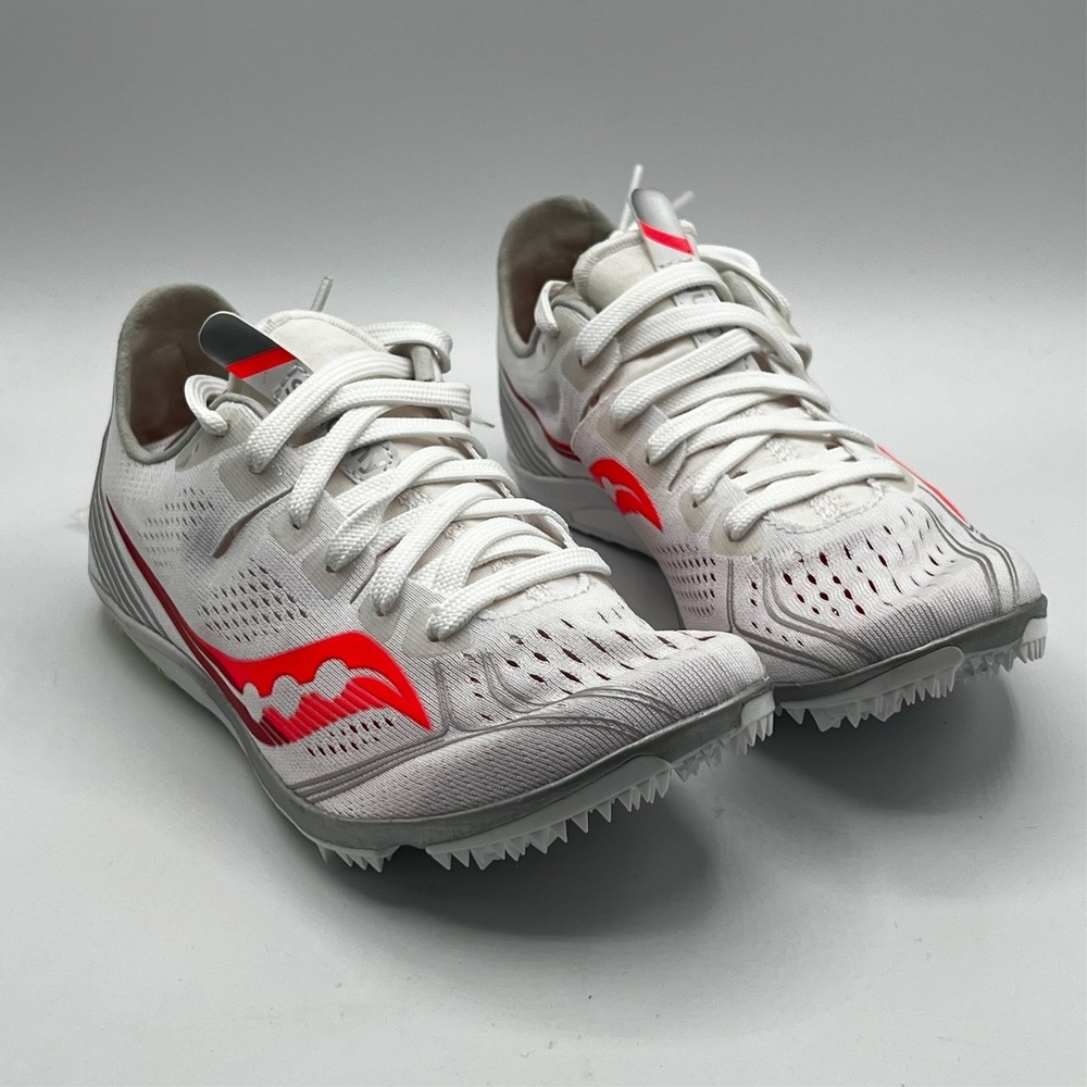 Saucony Women's Size 5 Endorphin 3 Distance Track Spike in‎ White/Vizired EUC